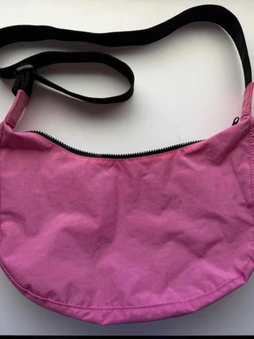 Baggu - Extra Pink Medium Crescent Shoulder Bag